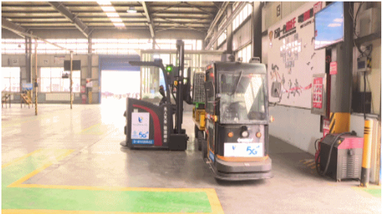 看5G“智慧工廠”如何提高工作效率！